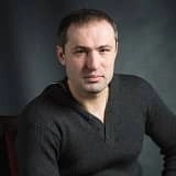 Михаил Борисов